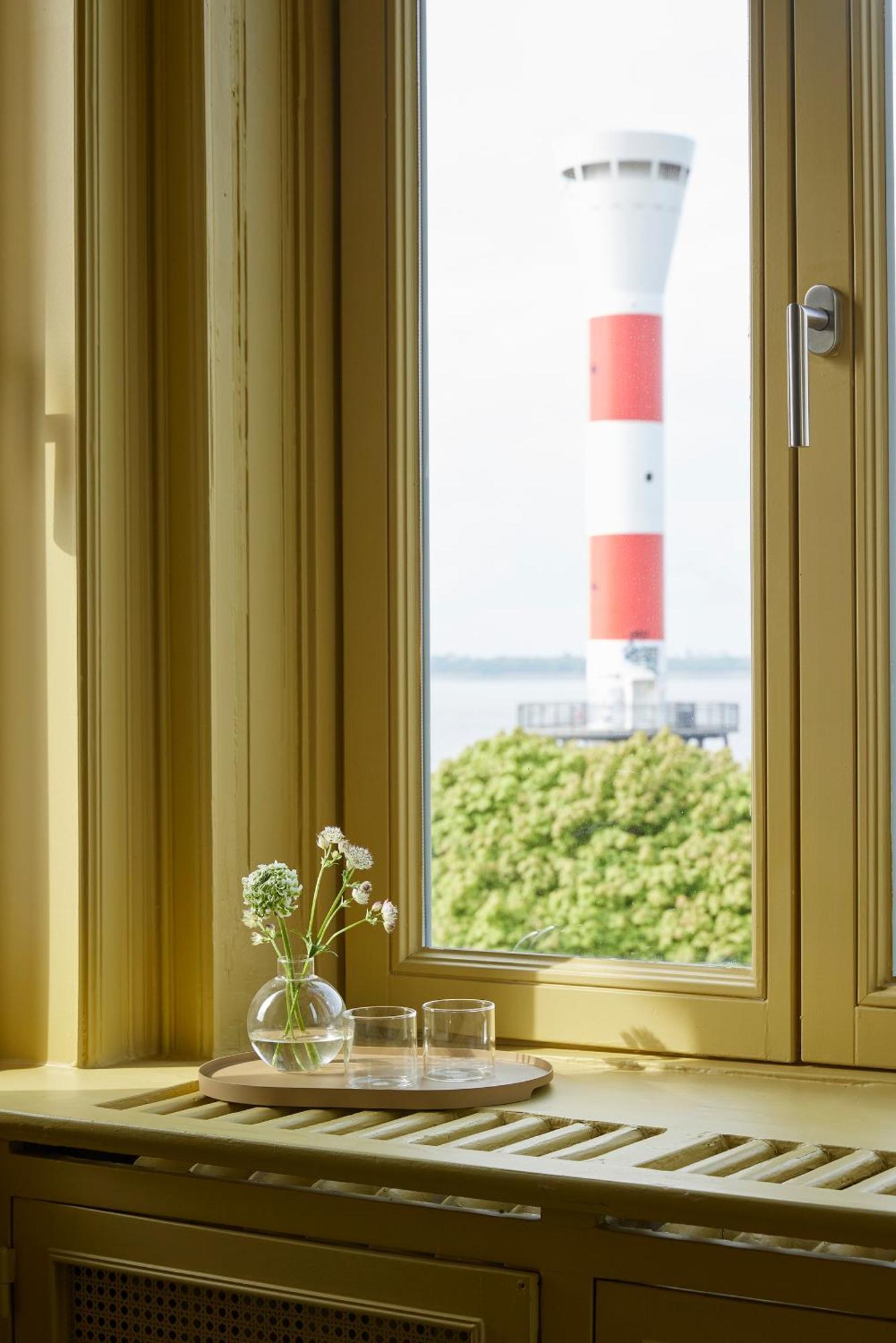 Stilwerk Strandhotel Blankenese Гамбург Экстерьер фото
